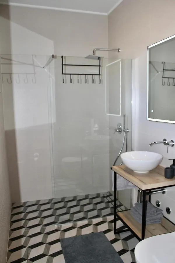 Apartment Villa Bora - Blue Flat Green Flat Slatine
