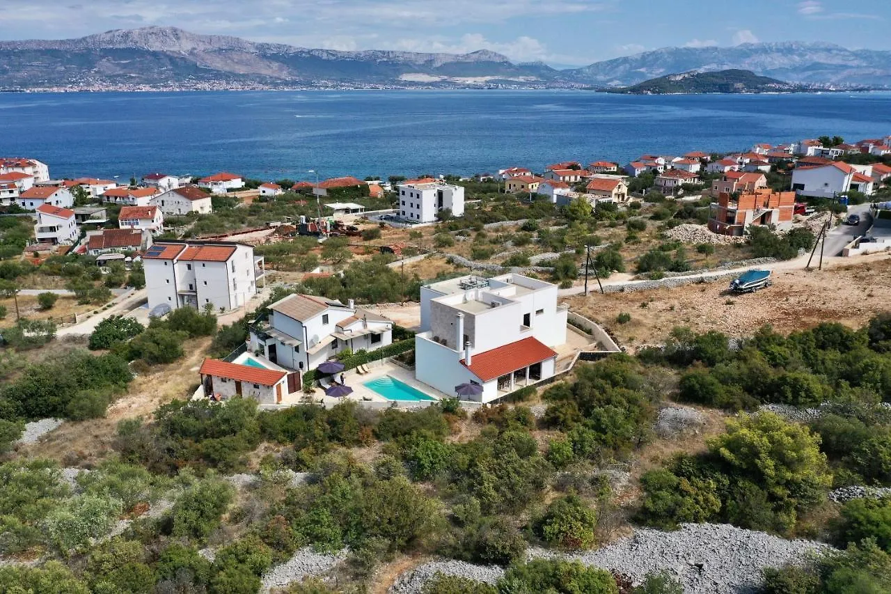 Villa Bora - Blue Flat Green Flat Slatine