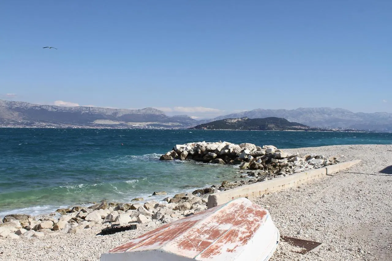 Villa Bora - Blue Flat Green Flat Slatine Apartment